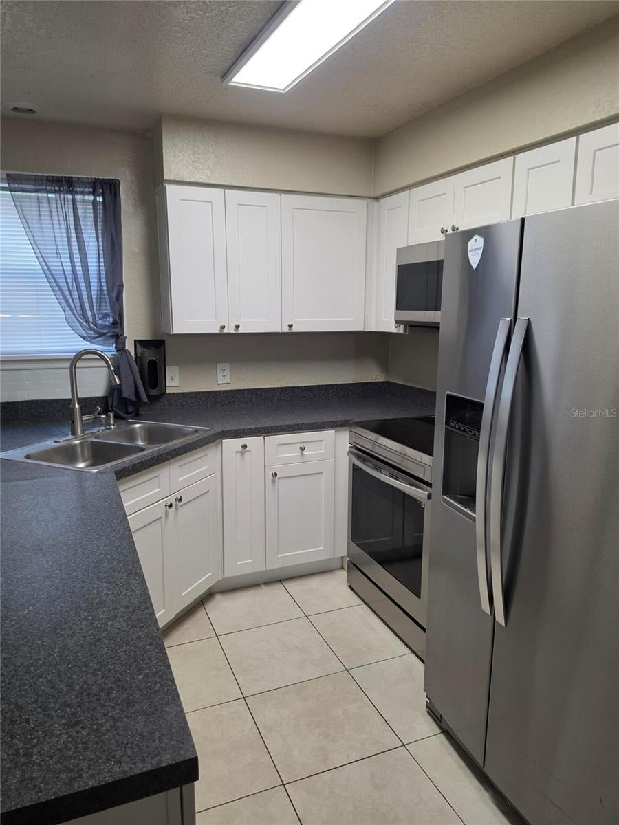 3019 ANTIQUE OAKS CIRCLE 127