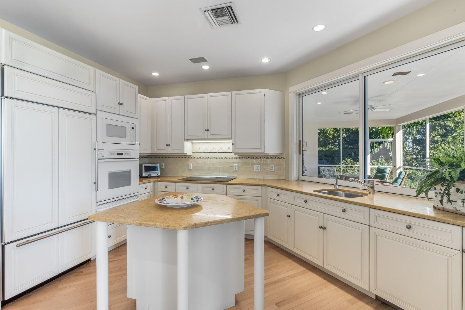 BOCA GRANDE ISLES - Residential