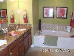 Opus Condo - Residential