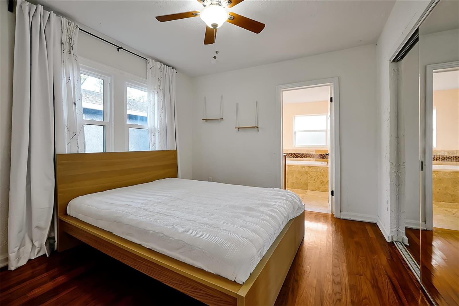 COLLEGE PARK THIRD ADD - Residential