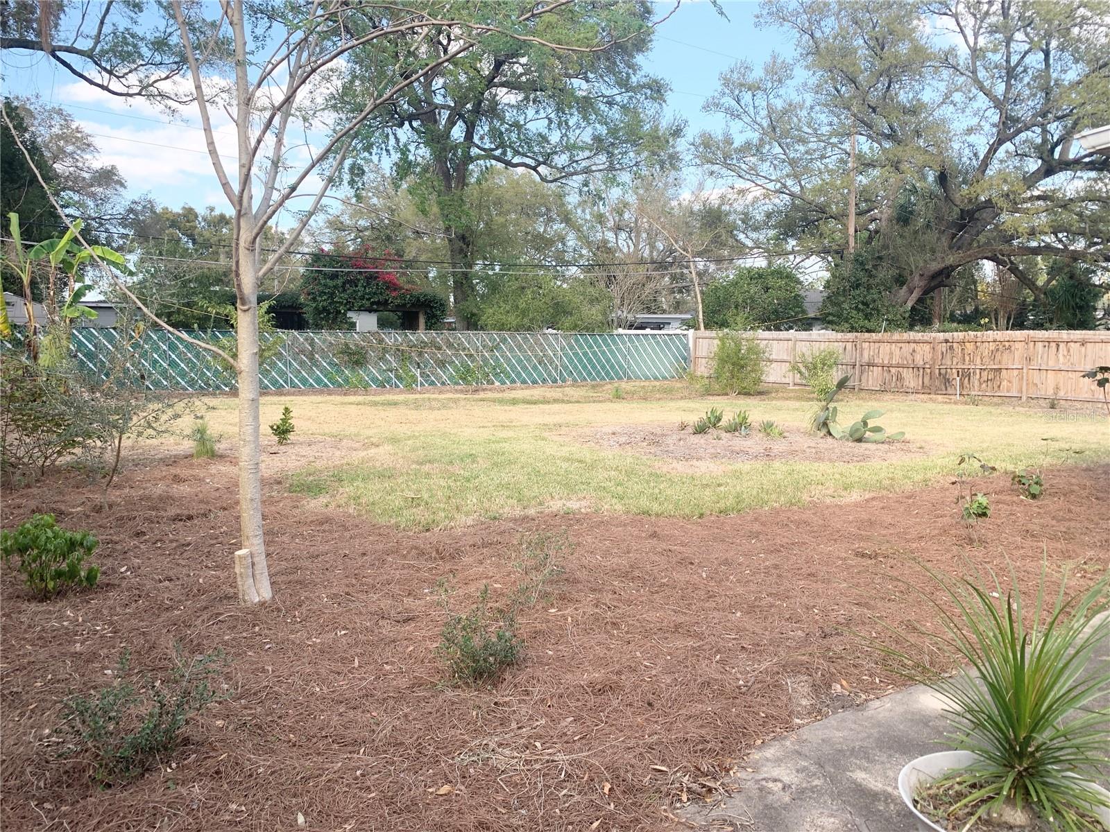 ARDMORE PARK 1ST ADD - Residential