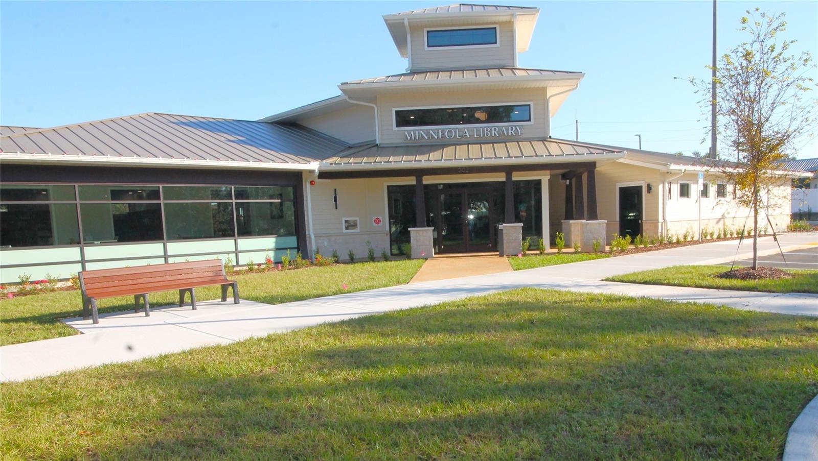 MINNEOLA - Residential Lease