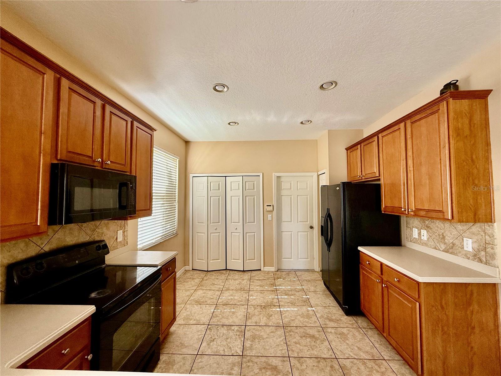 WYNDHAM LAKES ESTATES - Residential