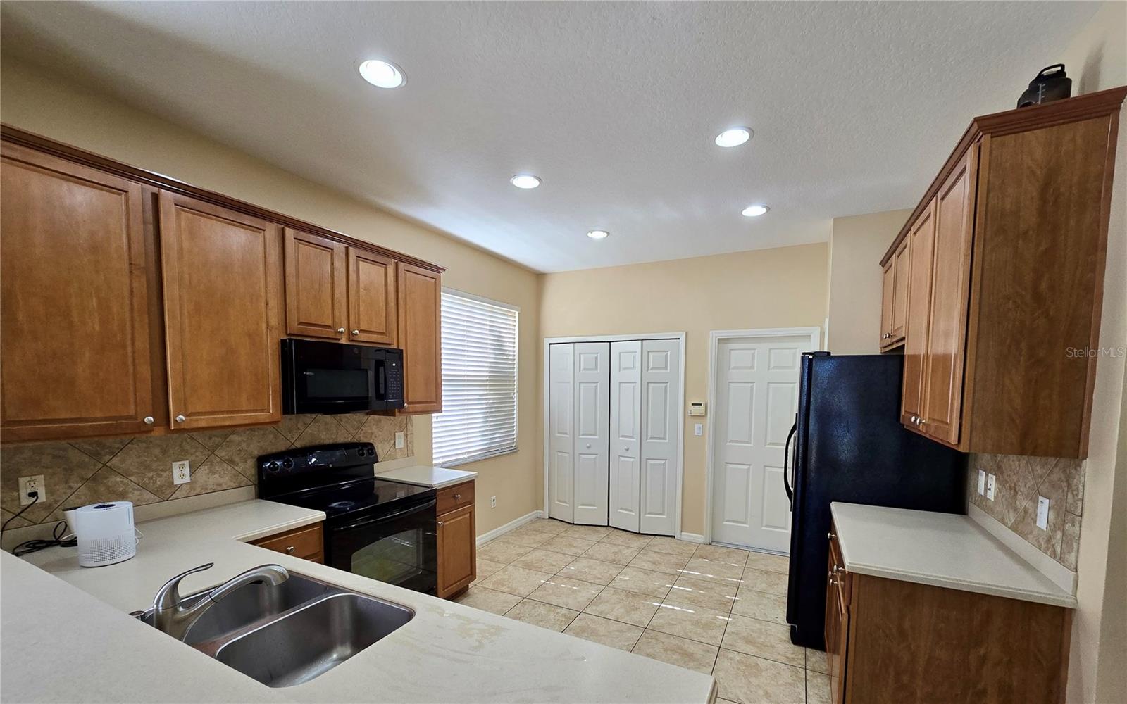 WYNDHAM LAKES ESTATES - Residential