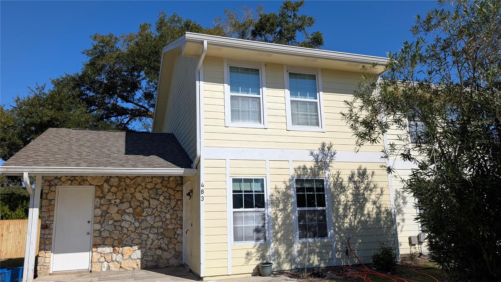 OAKLAND VILLAGE SEC 3 - Residential Lease