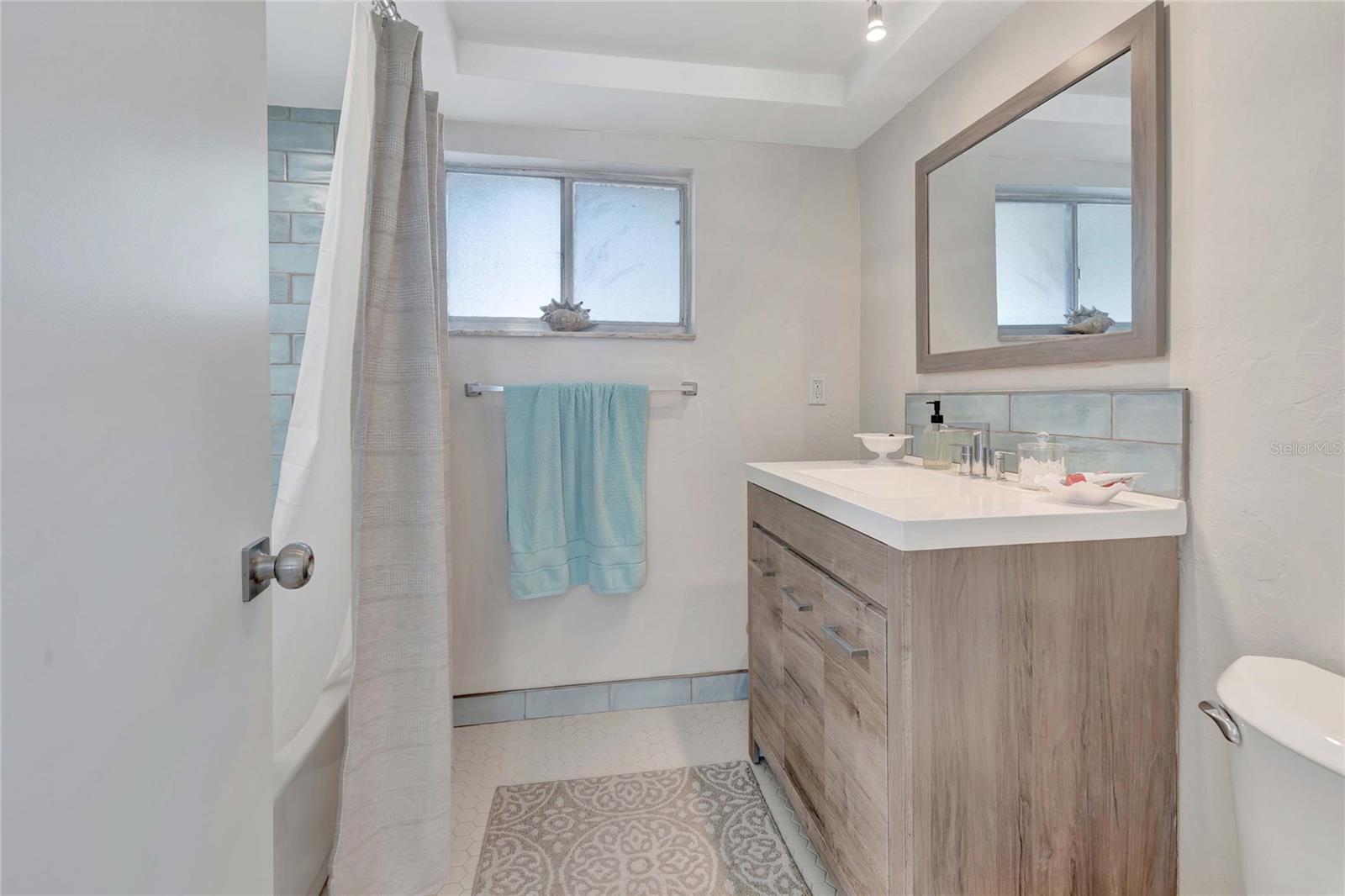 SUNLAND APTS - Residential Lease