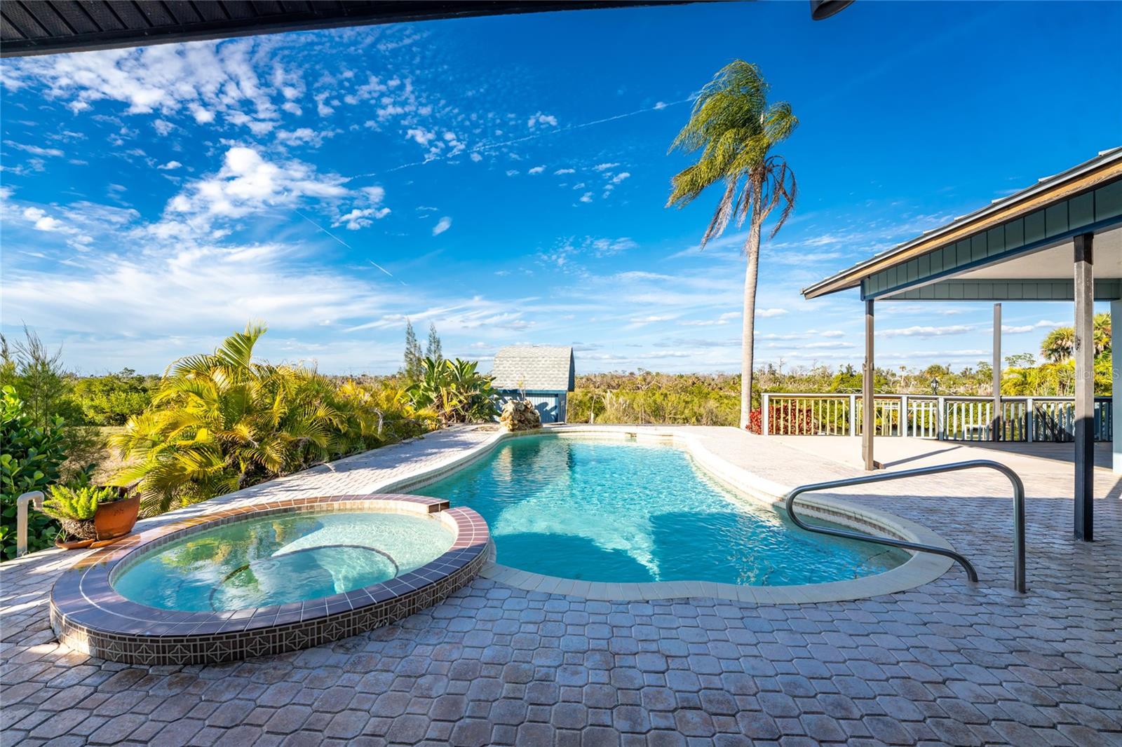 CAPE HAZE - Residential