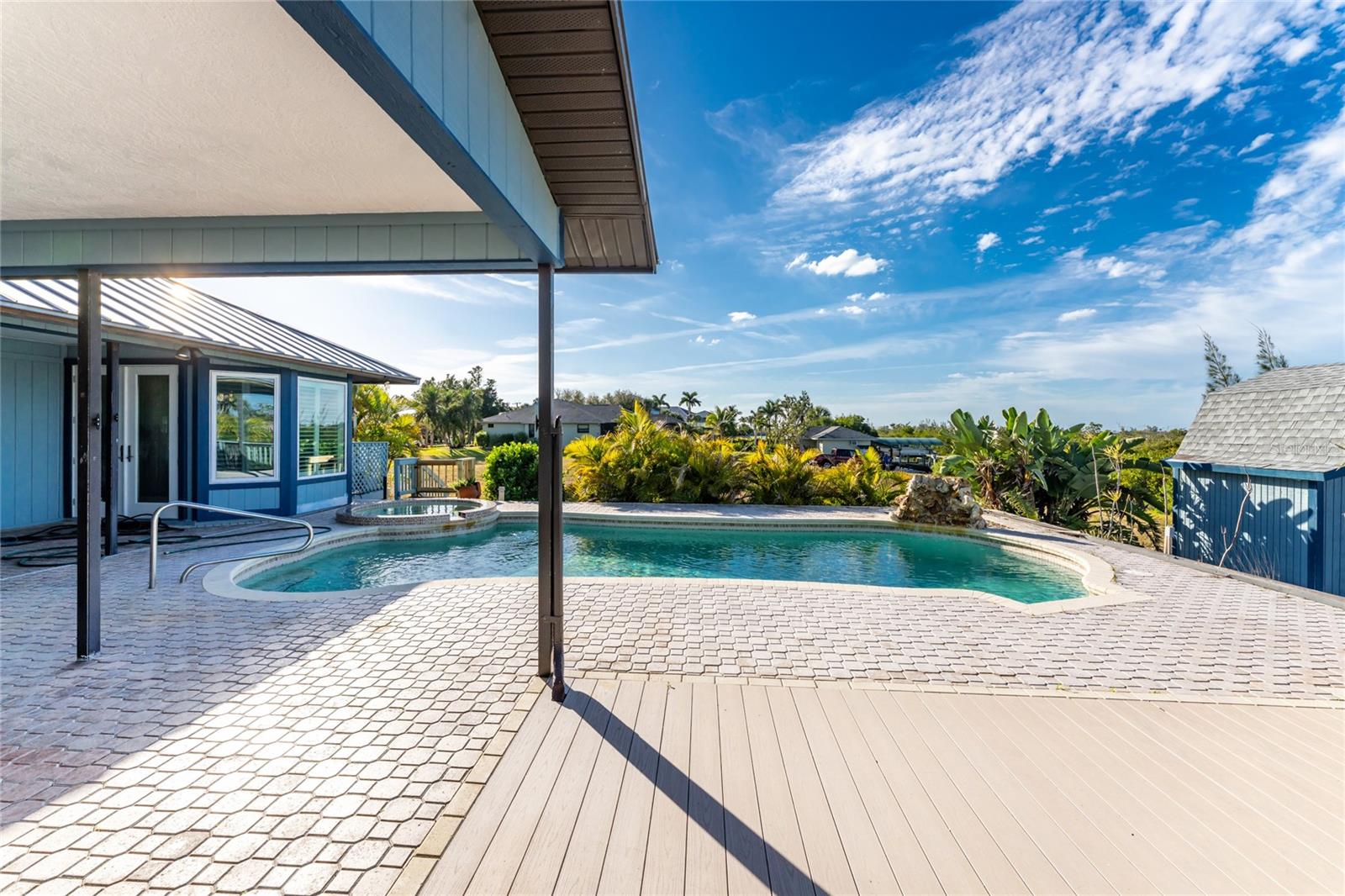 CAPE HAZE - Residential