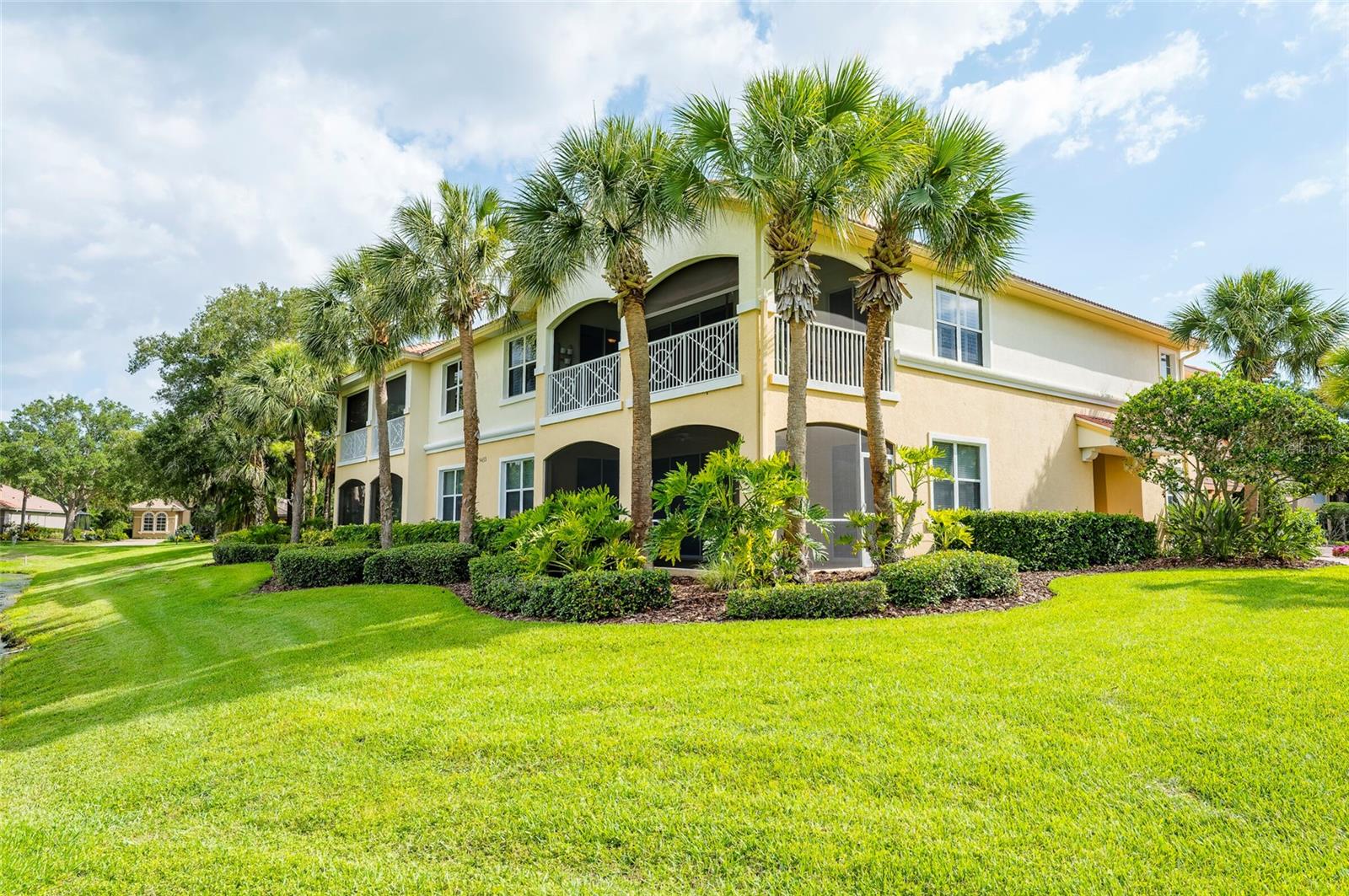 WATERLEFE GOLF & RIVER CLUB - Residential