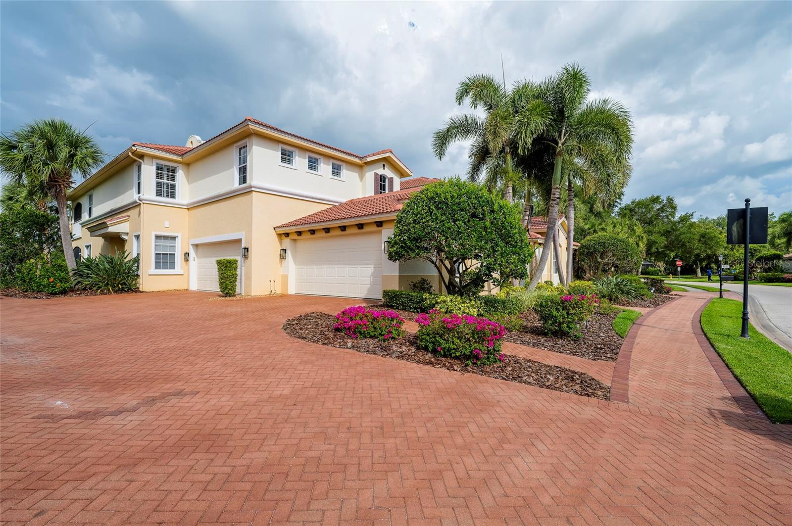 9453 NE DISCOVERY TERRACE 201C