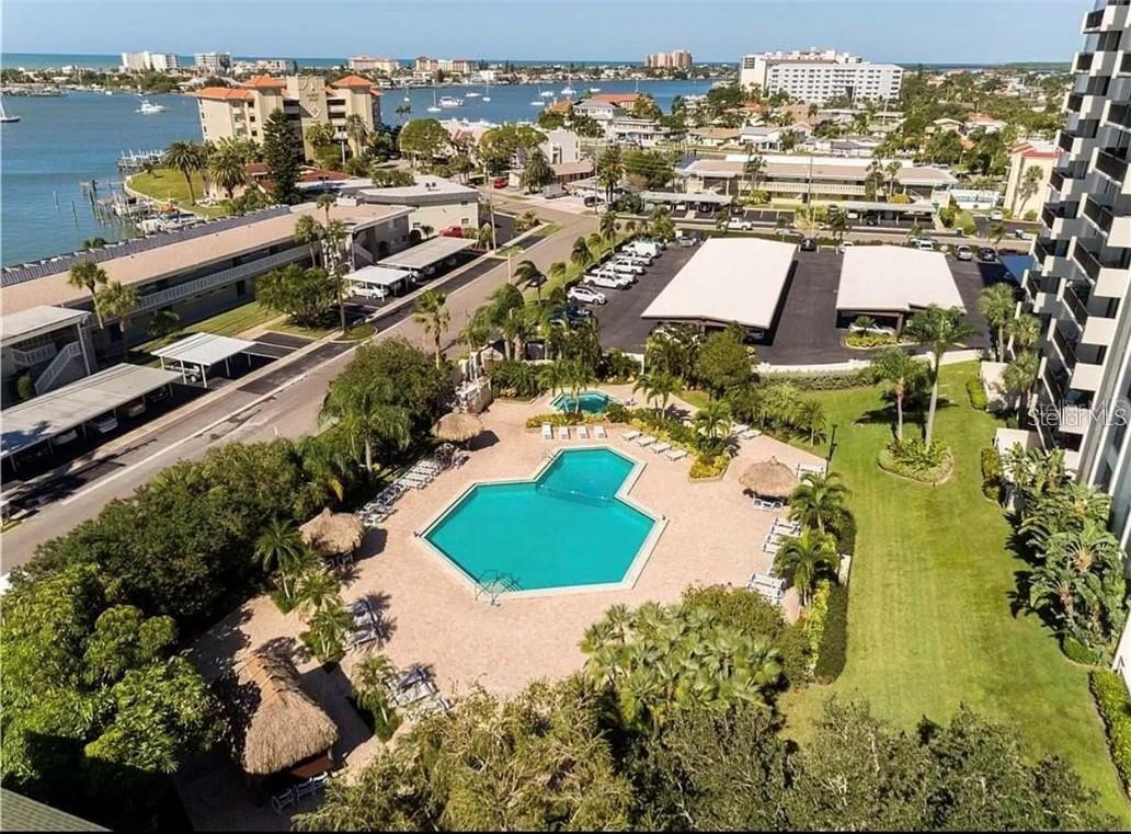 STARBOARD TOWER - Residential Lease