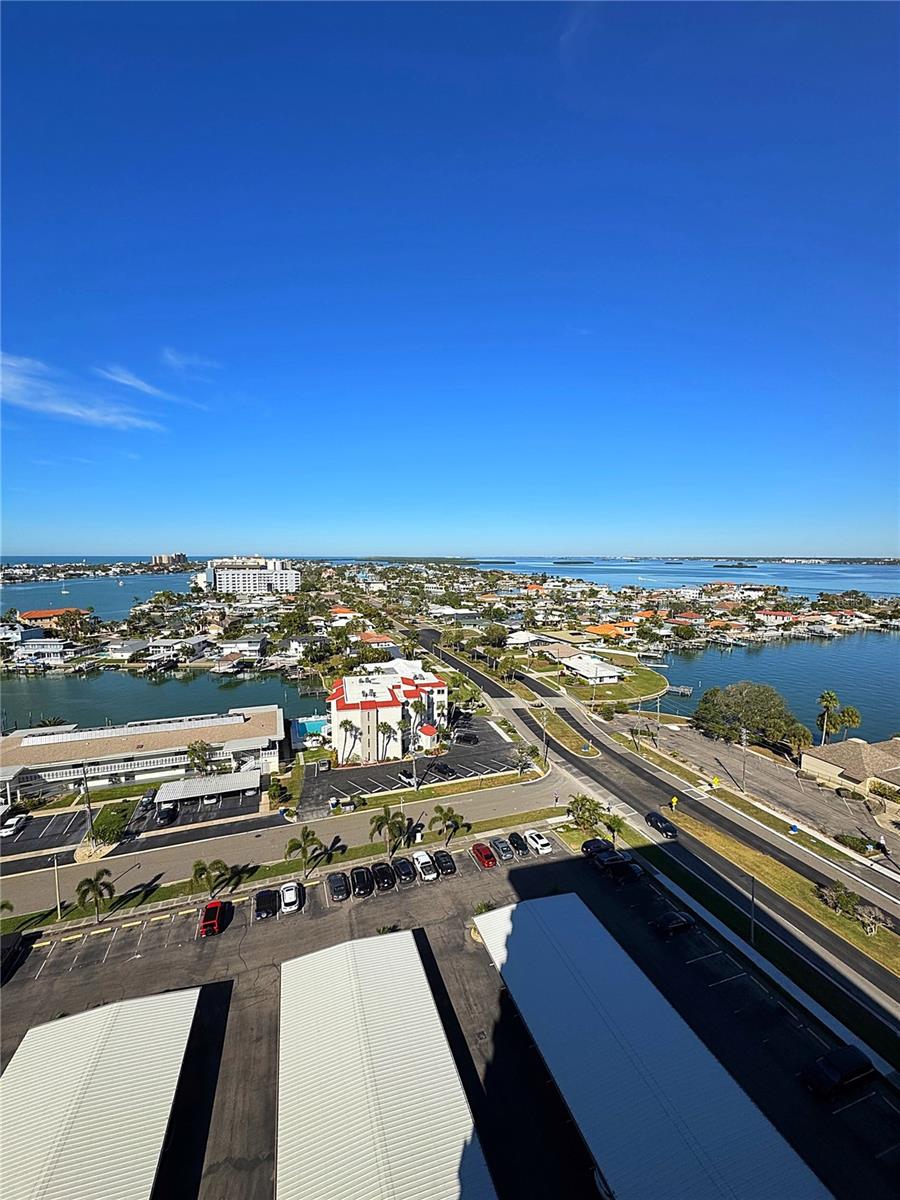 STARBOARD TOWER - Residential Lease