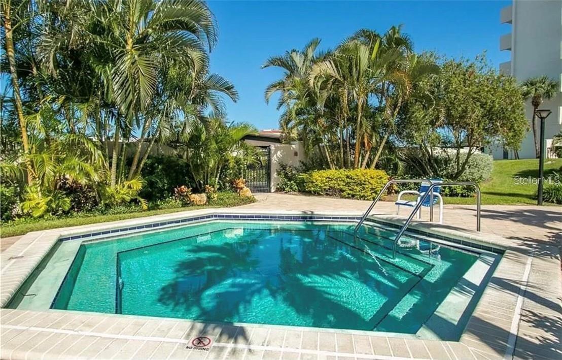 STARBOARD TOWER - Residential Lease