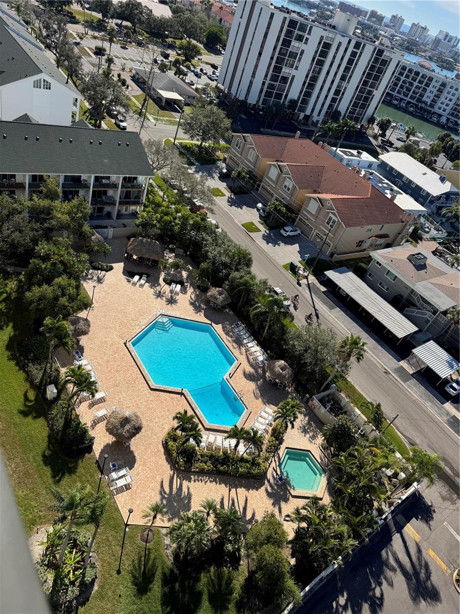 STARBOARD TOWER - Residential Lease