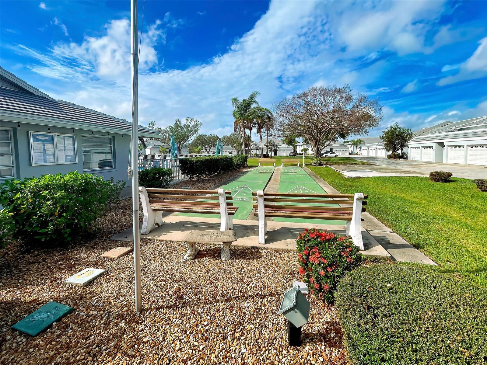 GOLF GREEN - Residential