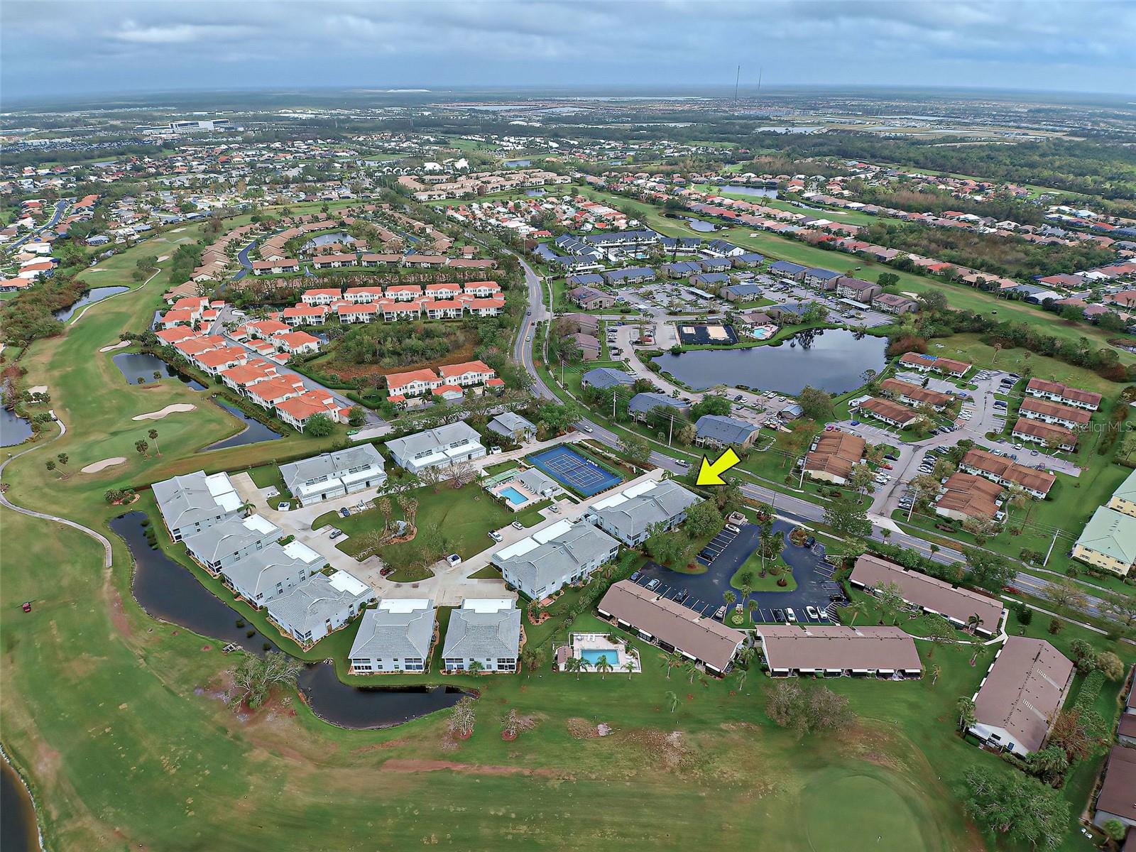 GOLF GREEN - Residential