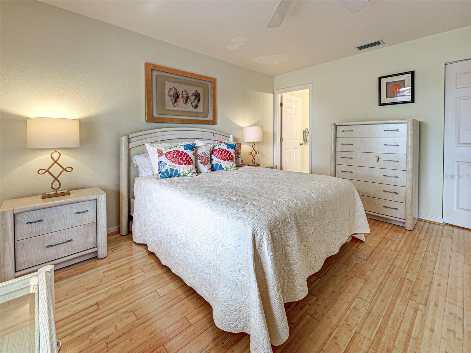 GOLF GREEN - Residential