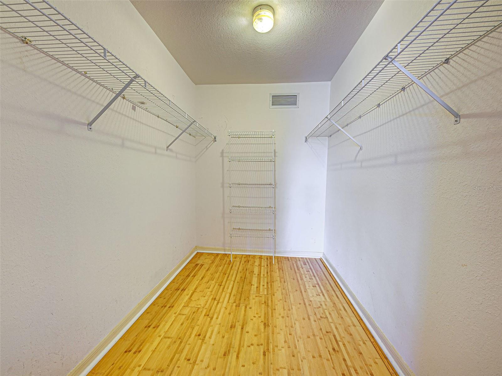 GOLF GREEN - Residential