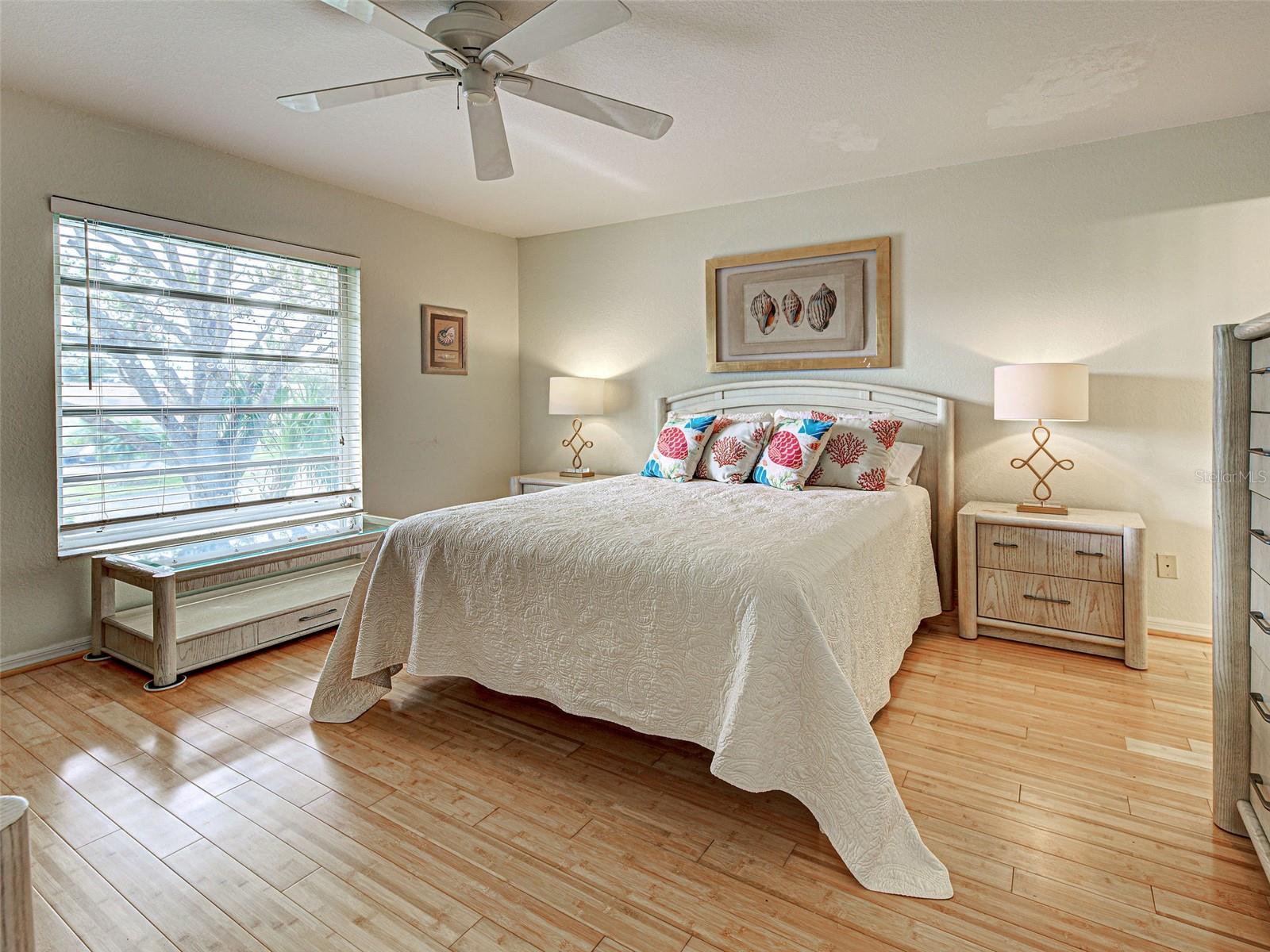 GOLF GREEN - Residential