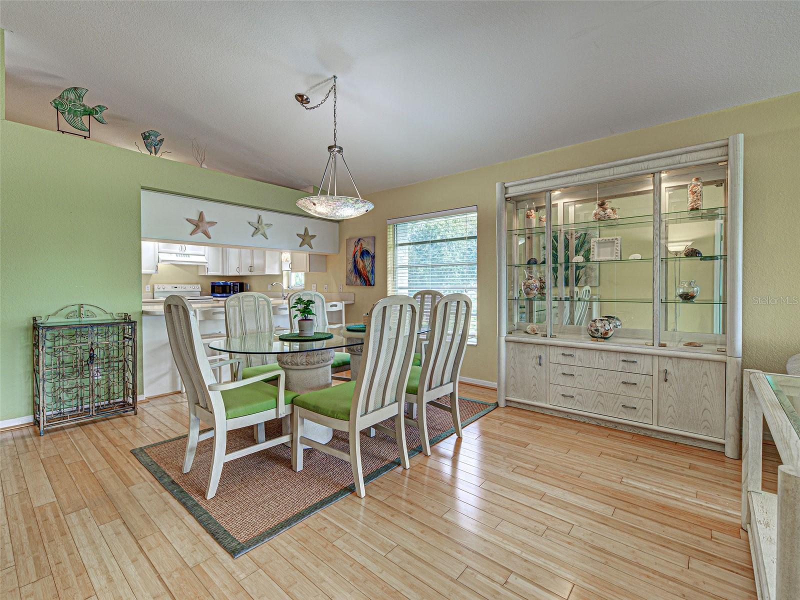 GOLF GREEN - Residential