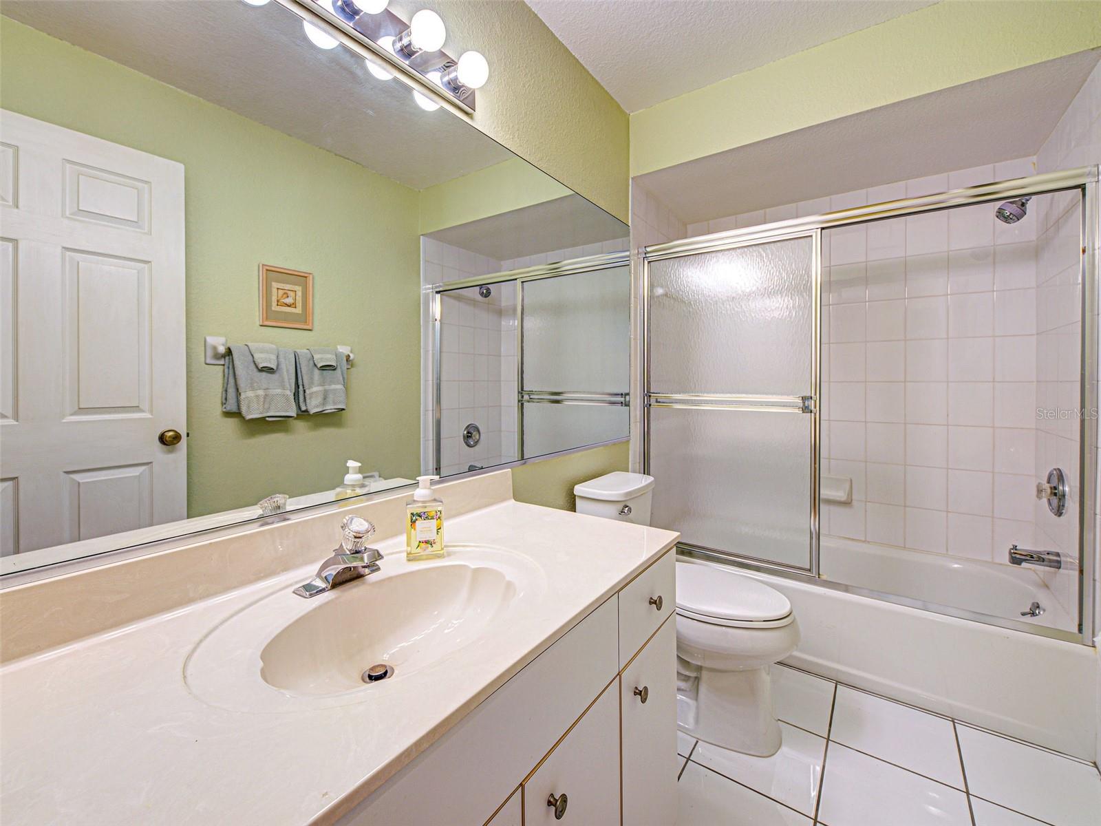 GOLF GREEN - Residential