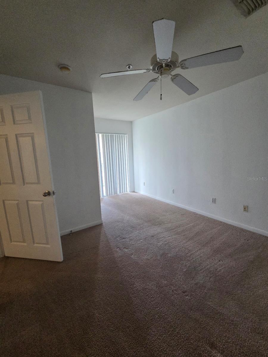 9165 LEE VISTA BOULEVARD 107