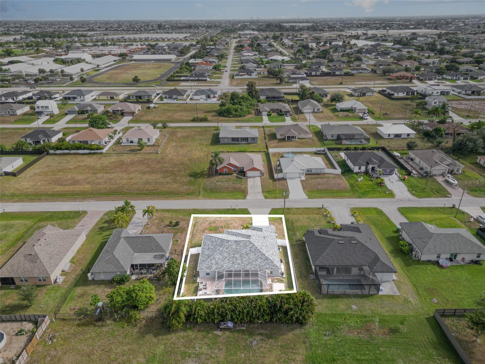 CAPE CORAL - Residential