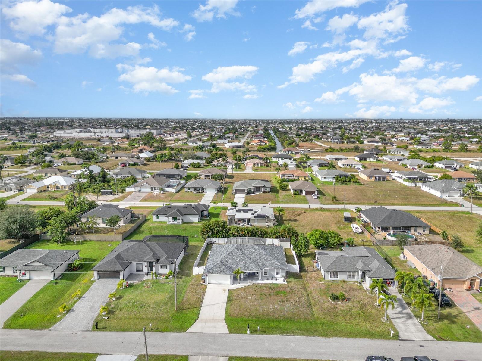 CAPE CORAL - Residential