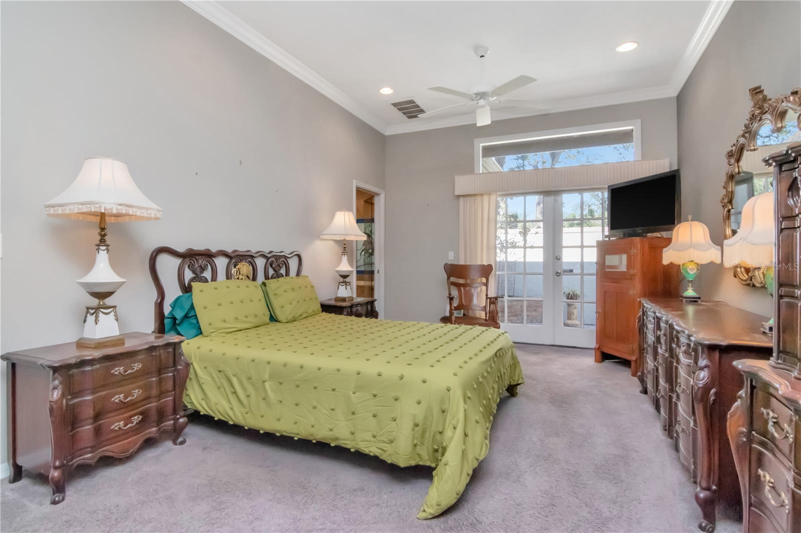 COUNTRY GATE - Residential