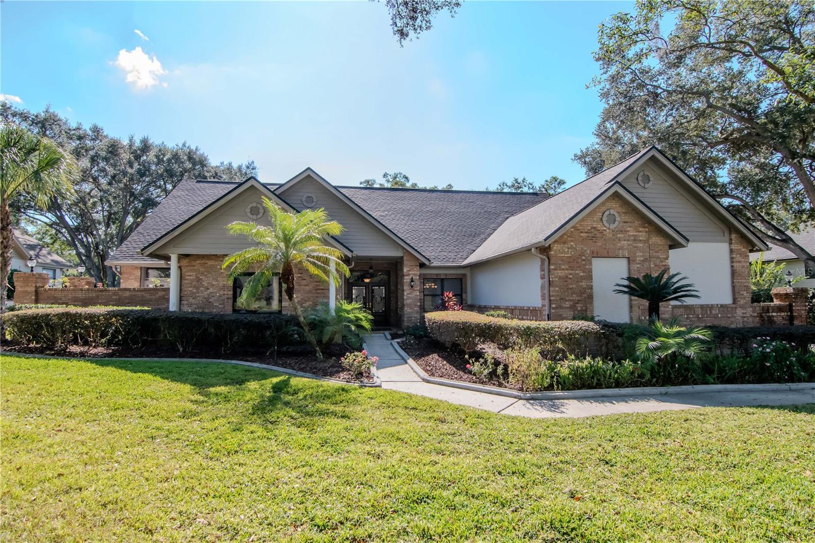 COUNTRY GATE - Residential