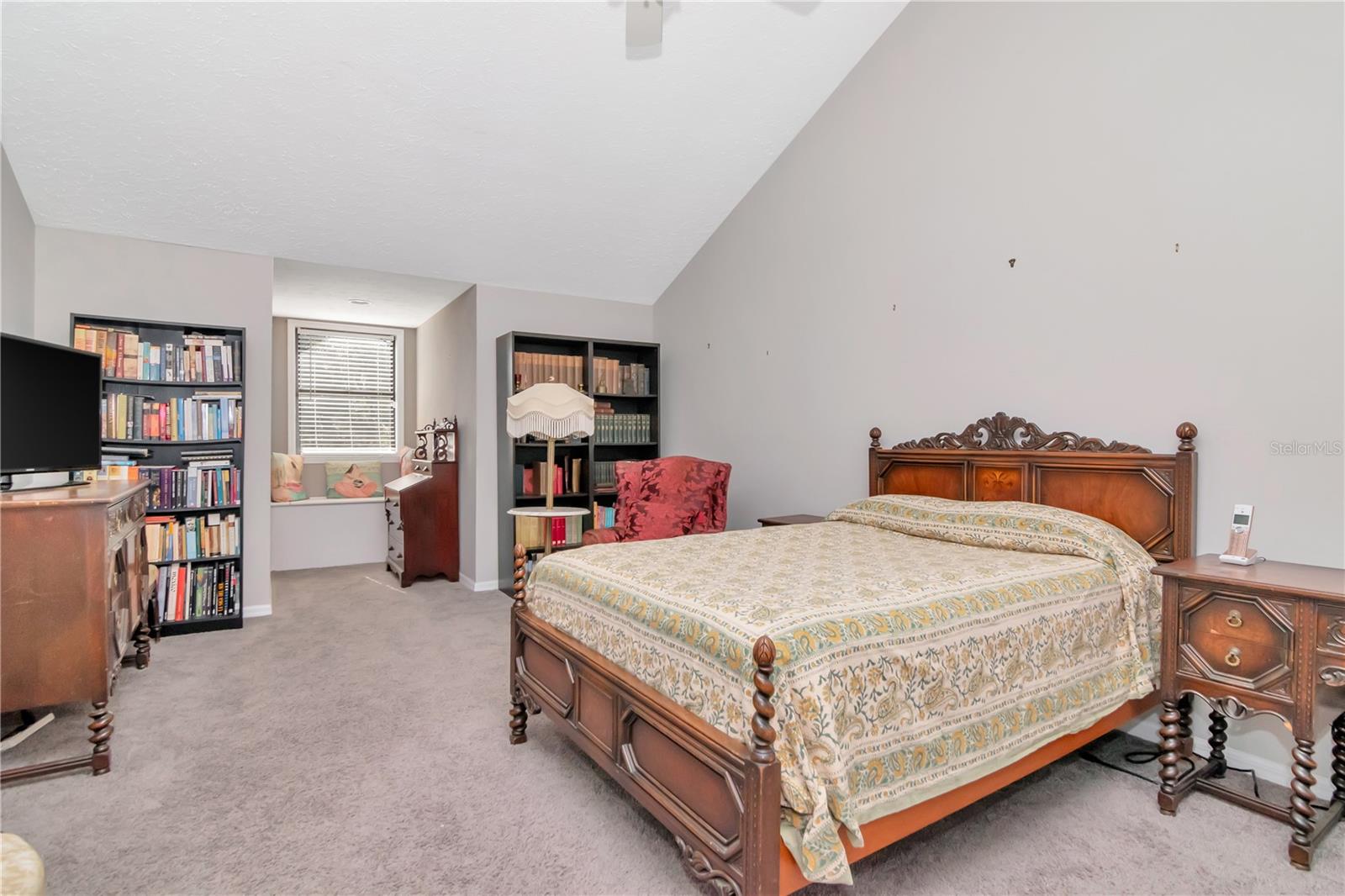 COUNTRY GATE - Residential