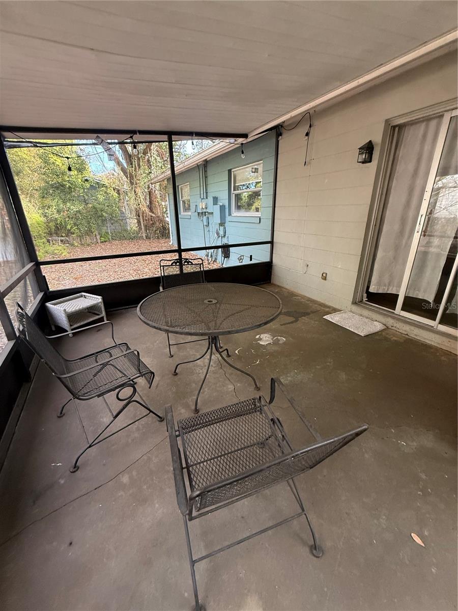 BATEY CHARLES C RESUB - Residential Lease