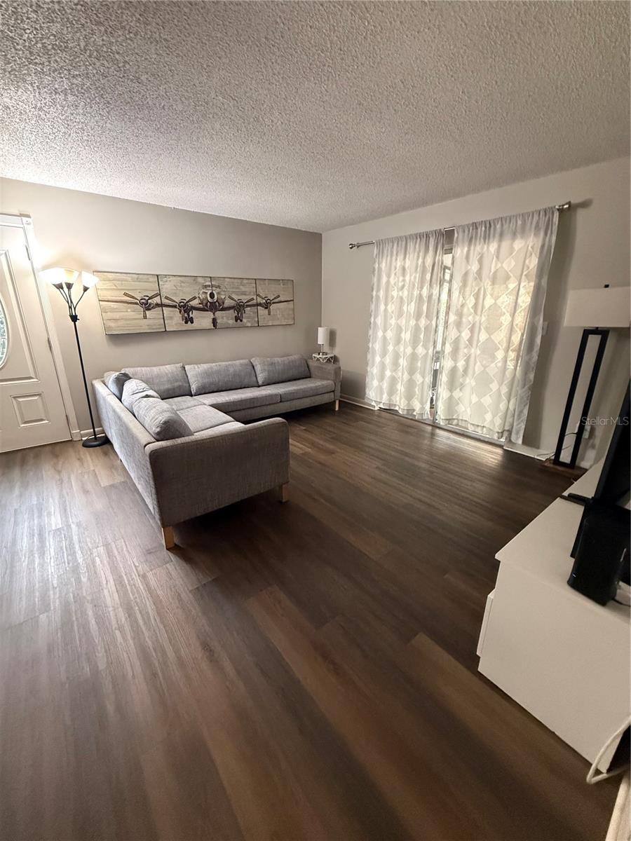 BATEY CHARLES C RESUB - Residential Lease