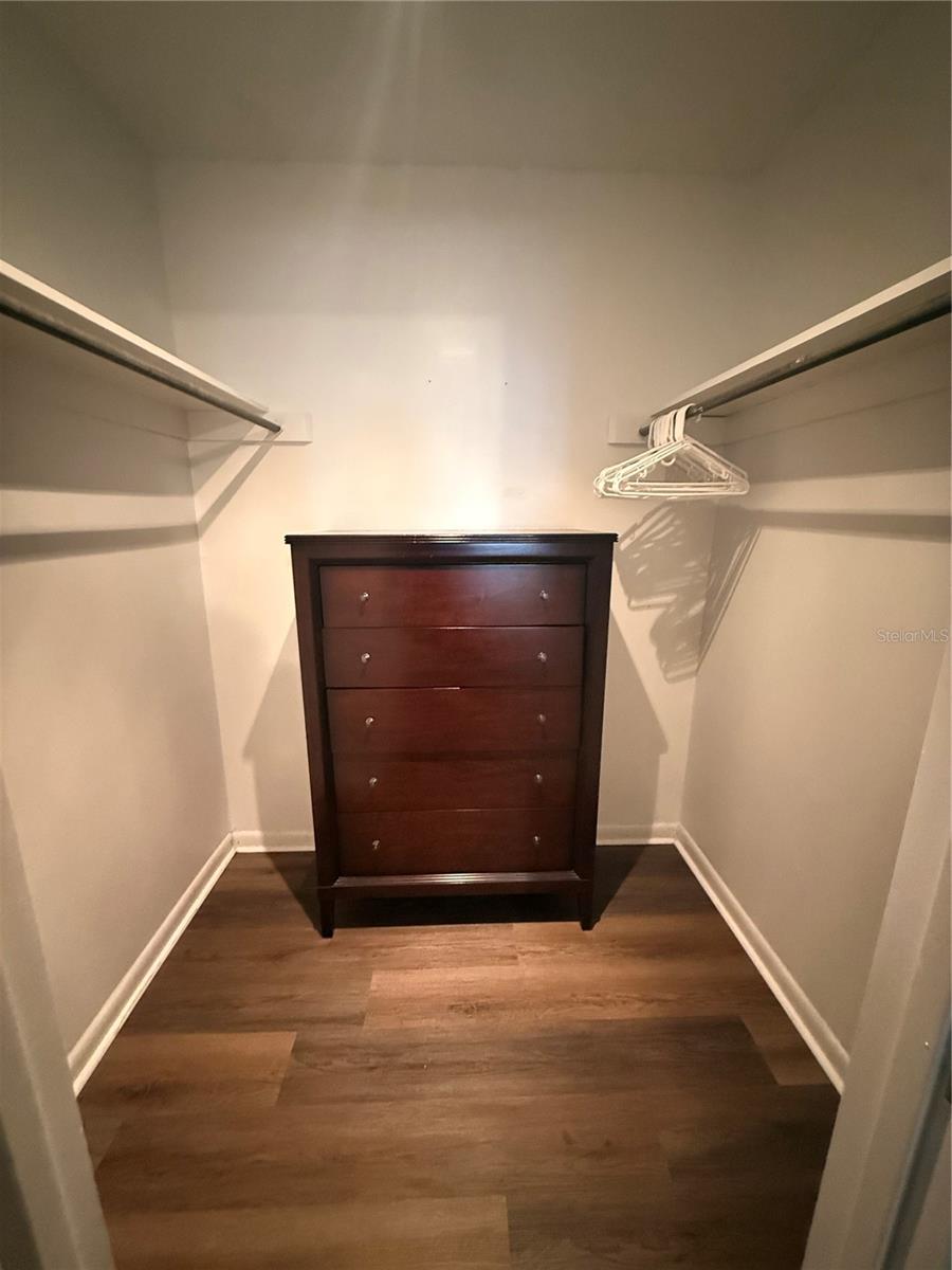 BATEY CHARLES C RESUB - Residential Lease