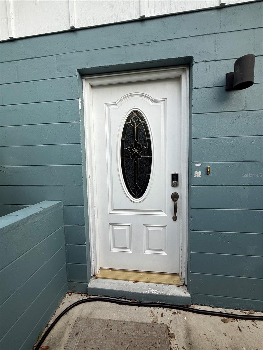 BATEY CHARLES C RESUB - Residential Lease