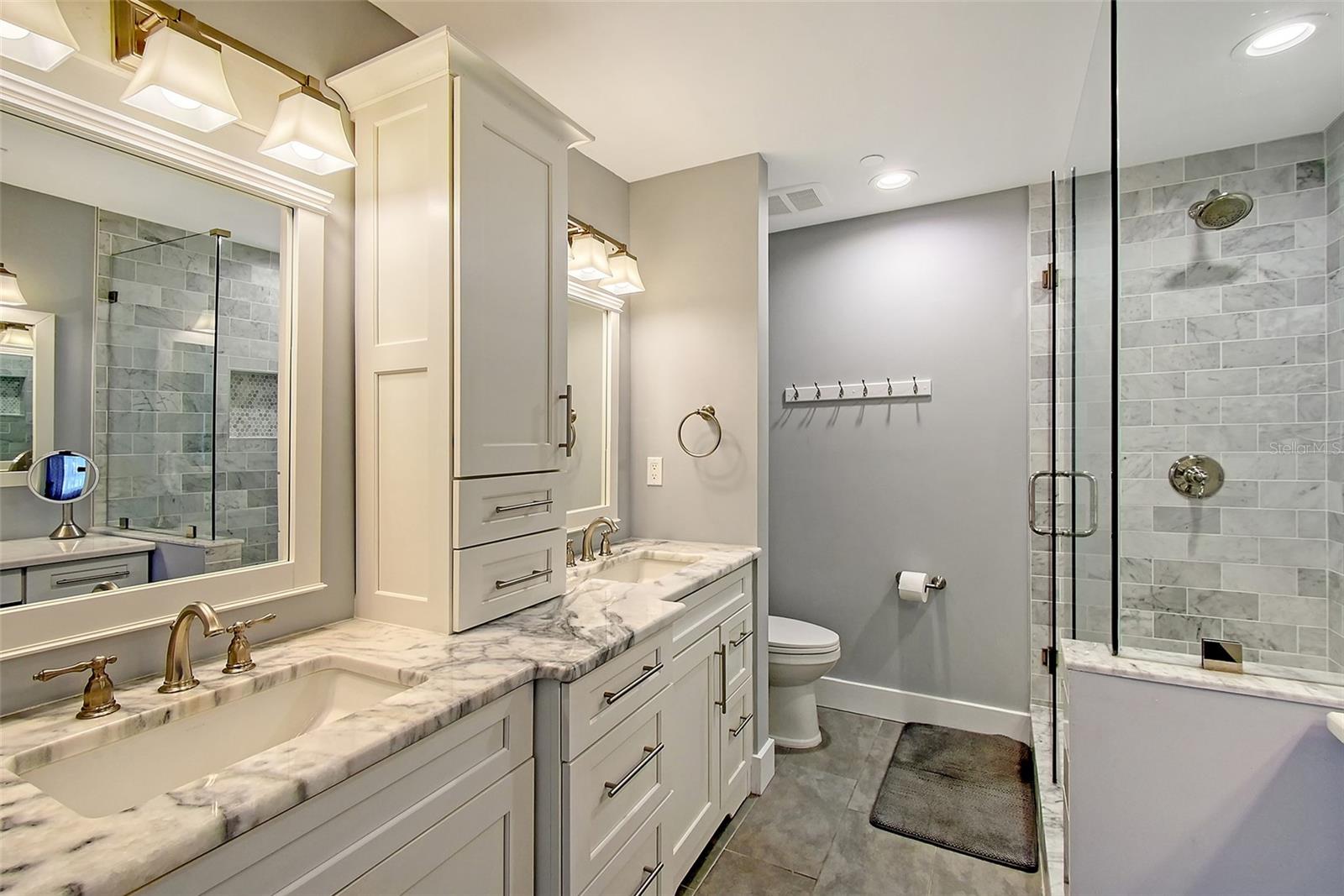 LIDO POINTE - Residential