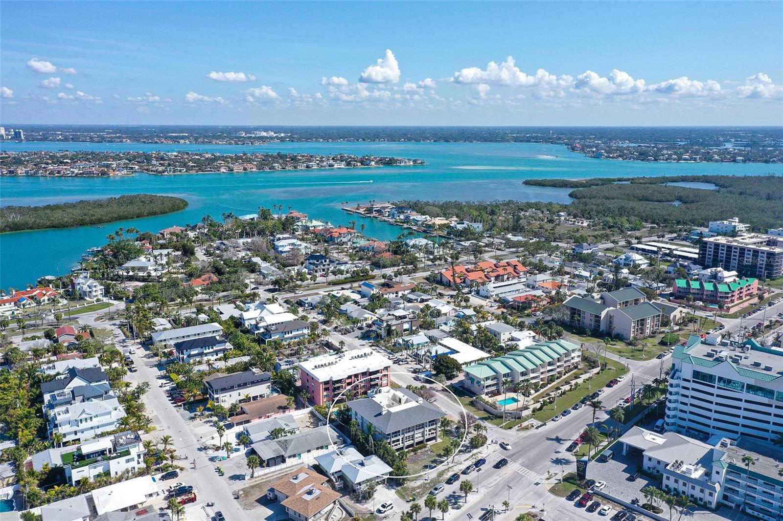 LIDO POINTE - Residential