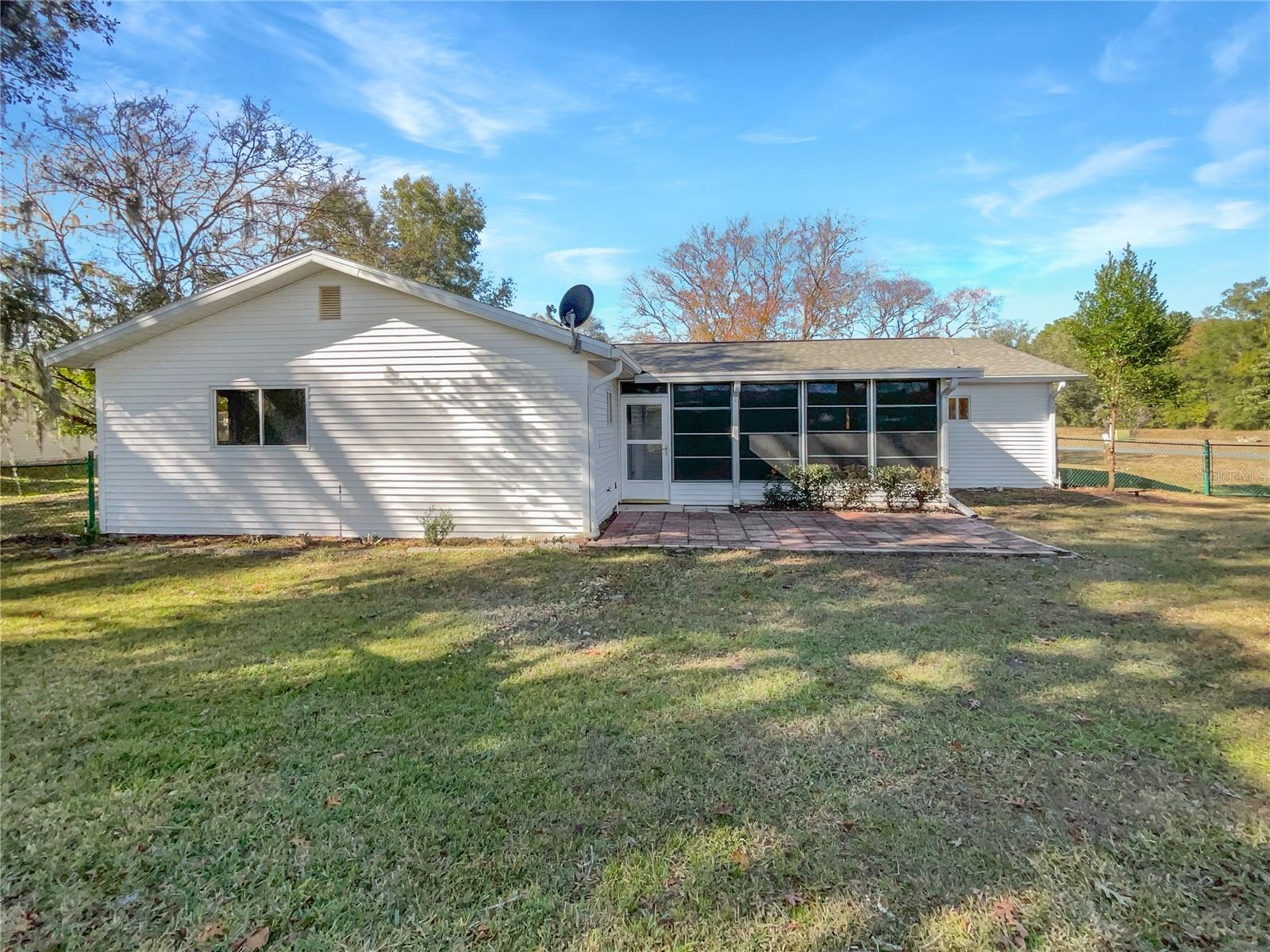 PALM CAY UN 02 & REPLAT/TRACTS - Residential