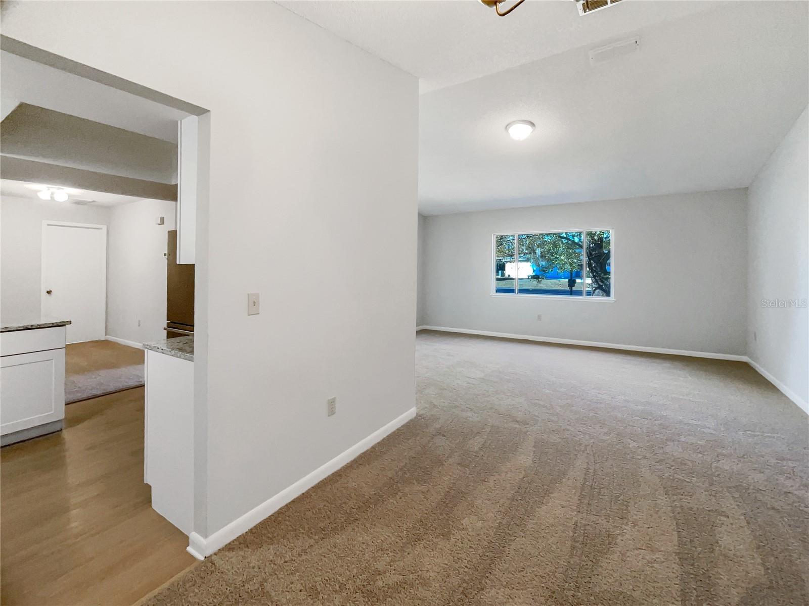 PALM CAY UN 02 & REPLAT/TRACTS - Residential