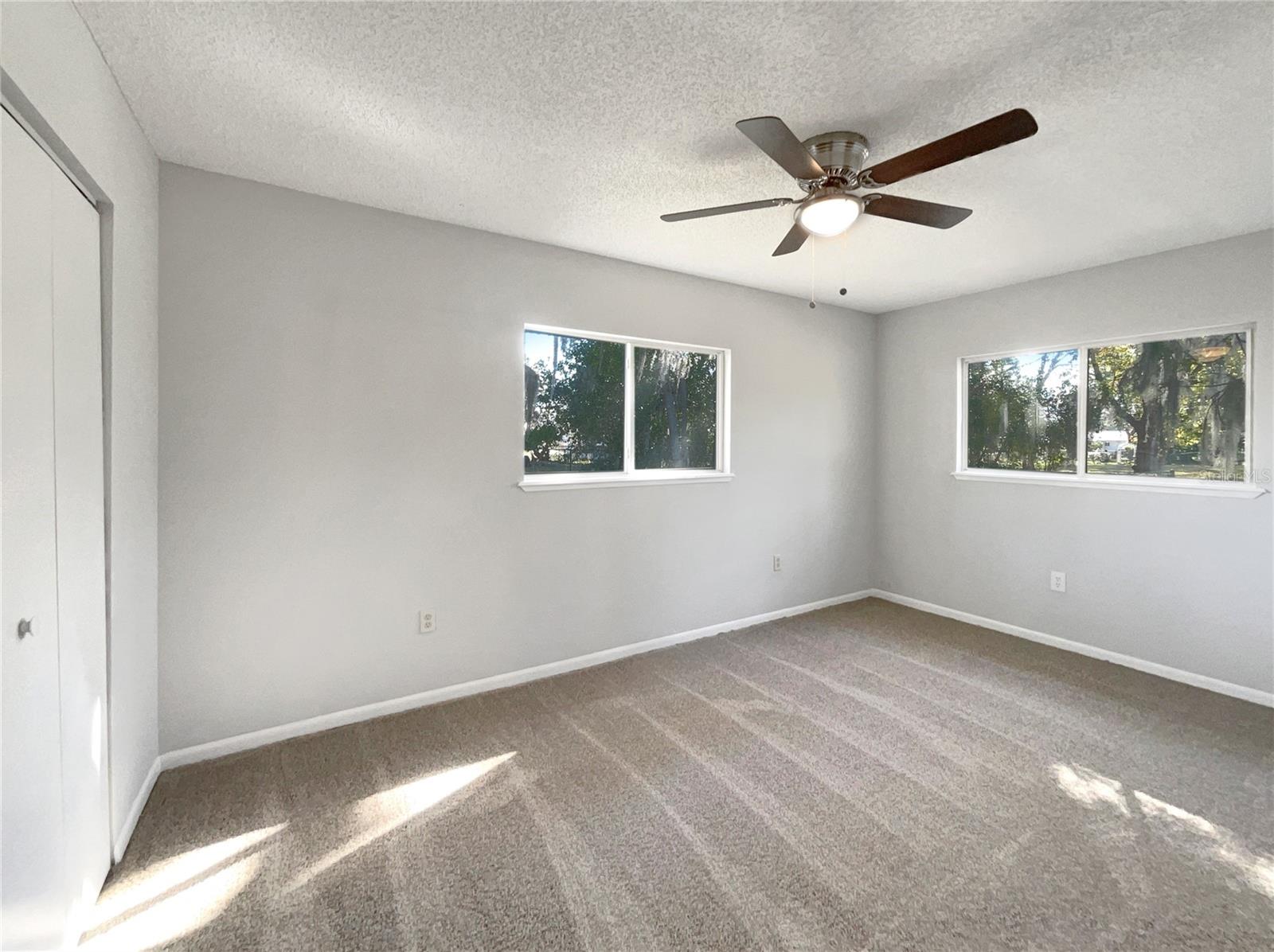 PALM CAY UN 02 & REPLAT/TRACTS - Residential