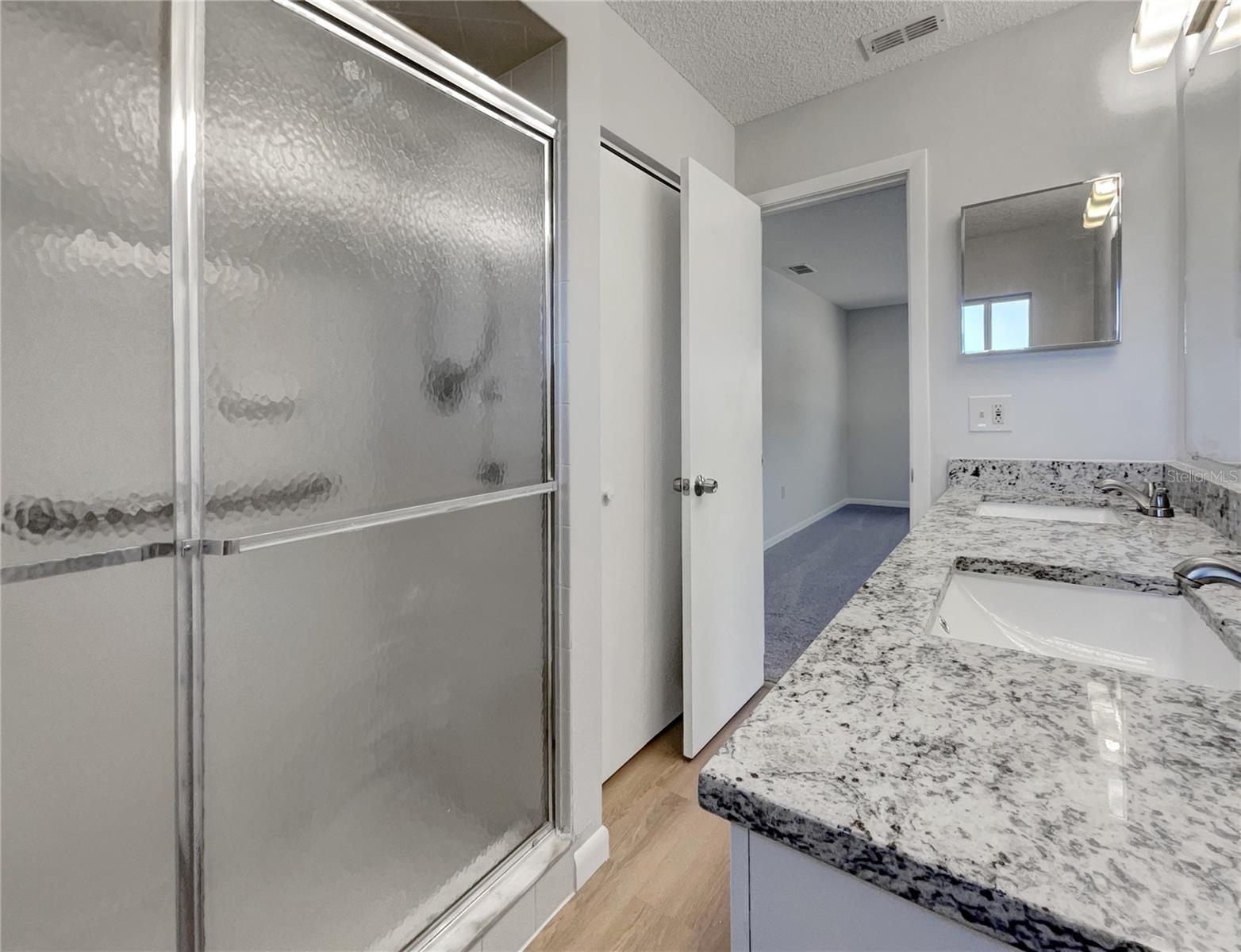 PALM CAY UN 02 & REPLAT/TRACTS - Residential