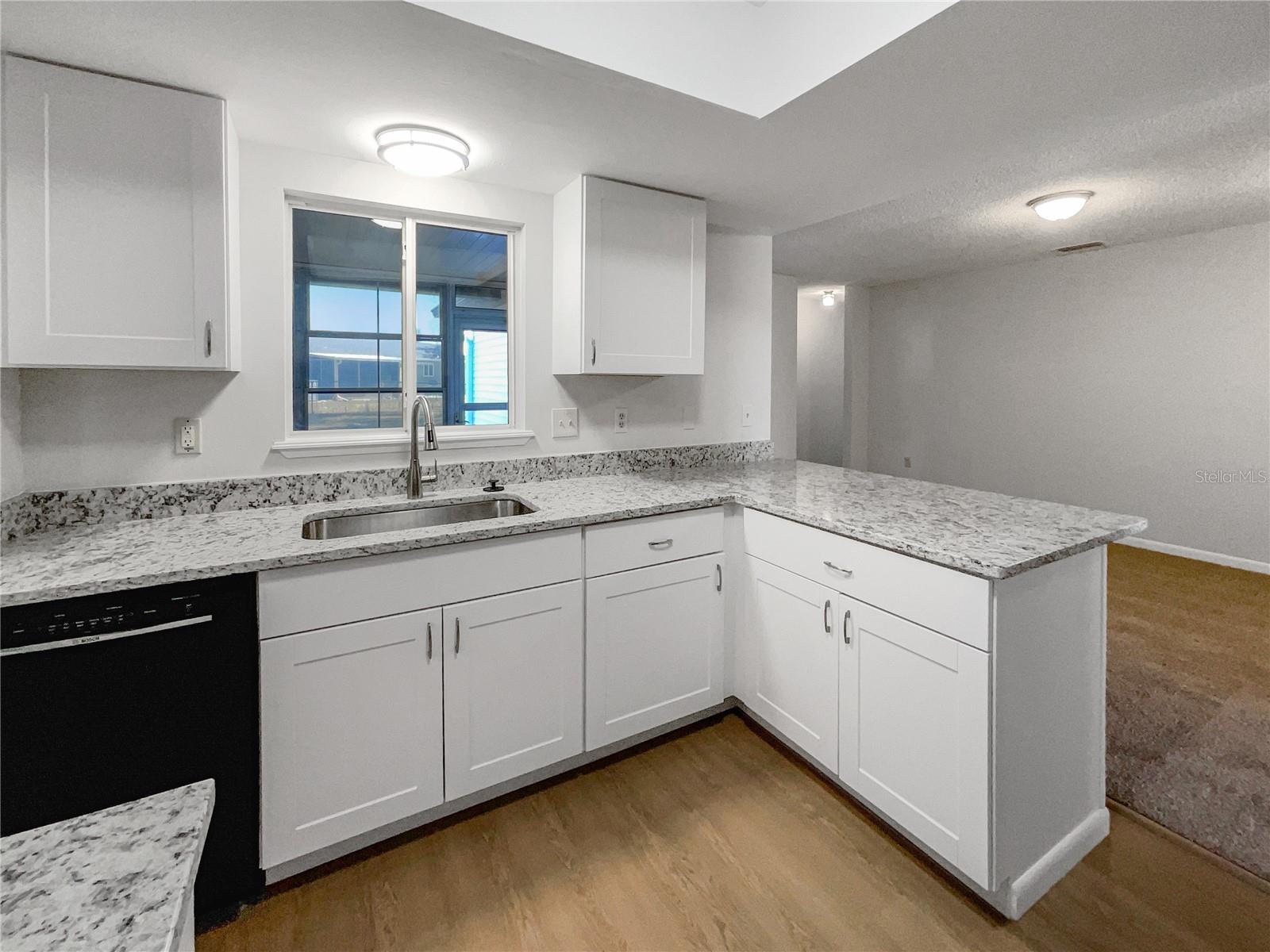 PALM CAY UN 02 & REPLAT/TRACTS - Residential