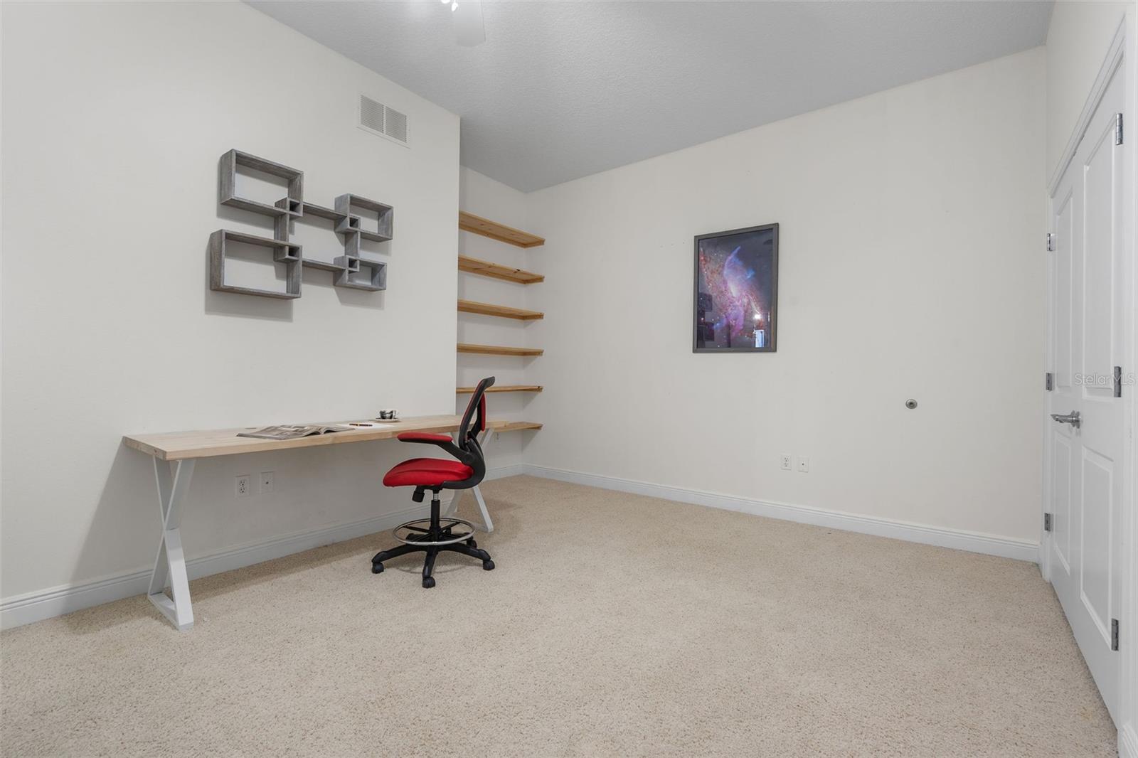 STATION SQUARE CONDO - Residential