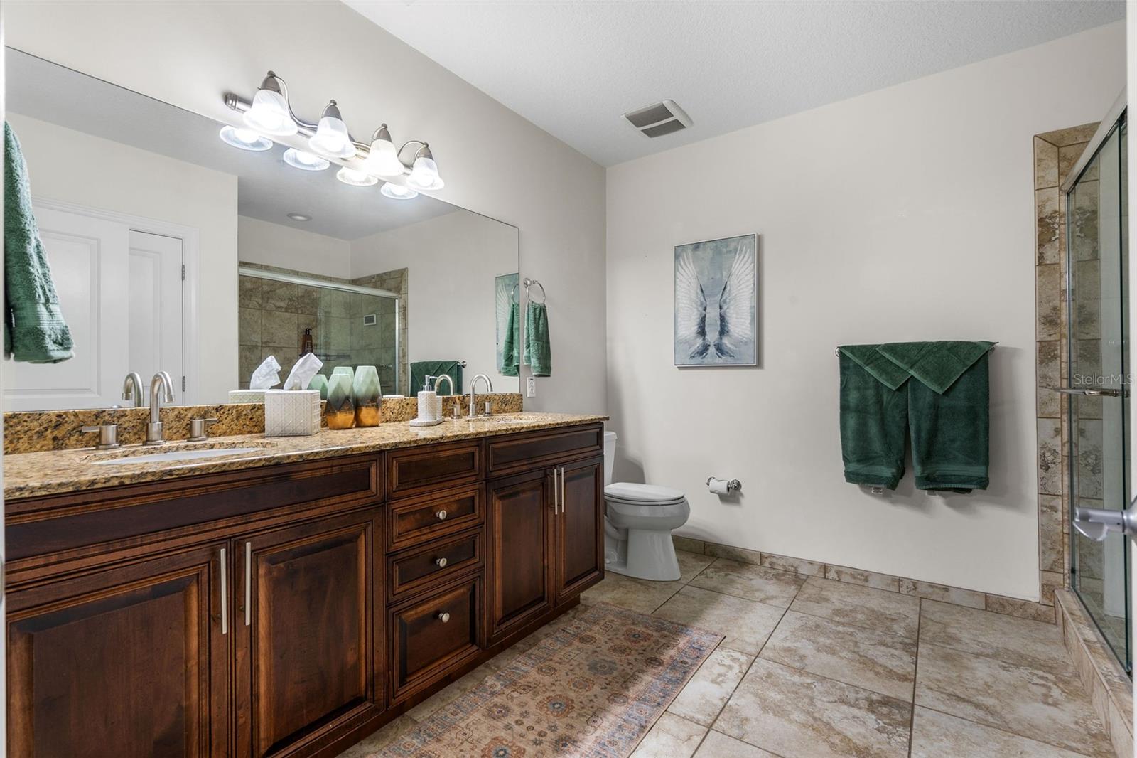 STATION SQUARE CONDO - Residential