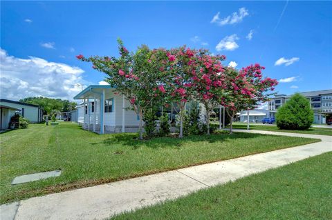 A home in WESLEY CHAPEL