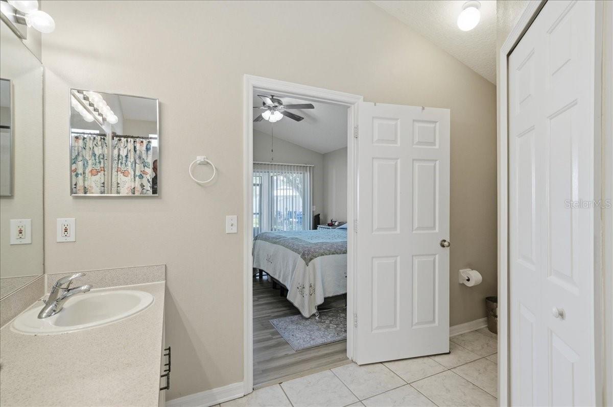 NEW RIVER LAKES PH C02 - Residential