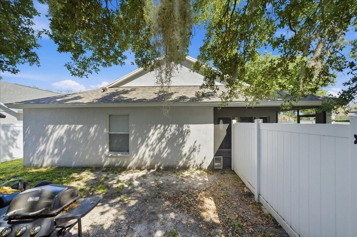 NEW RIVER LAKES PH C02 - Residential