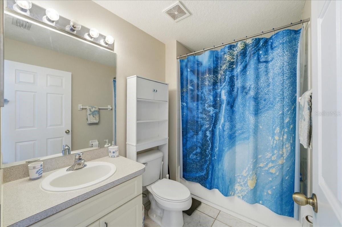 NEW RIVER LAKES PH C02 - Residential