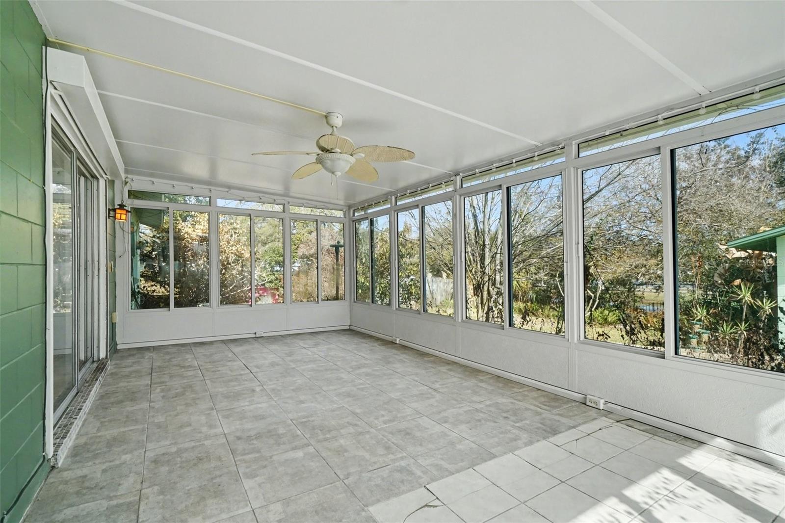 FRANKLIN TERRACE - Residential