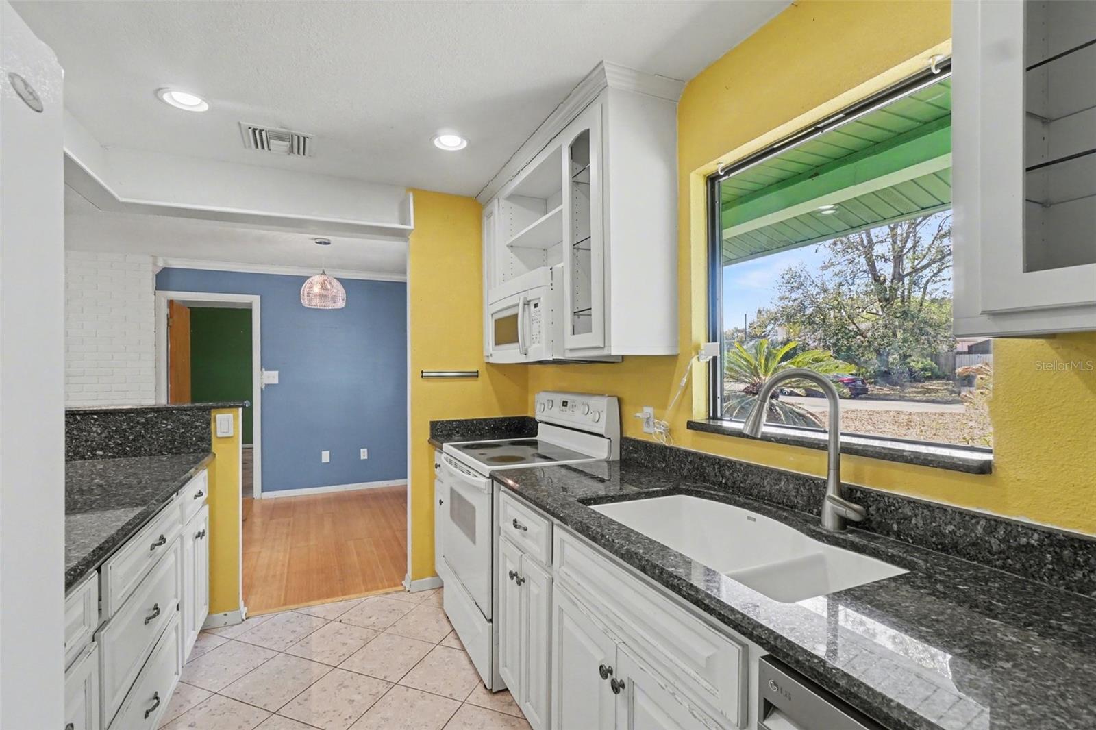 FRANKLIN TERRACE - Residential